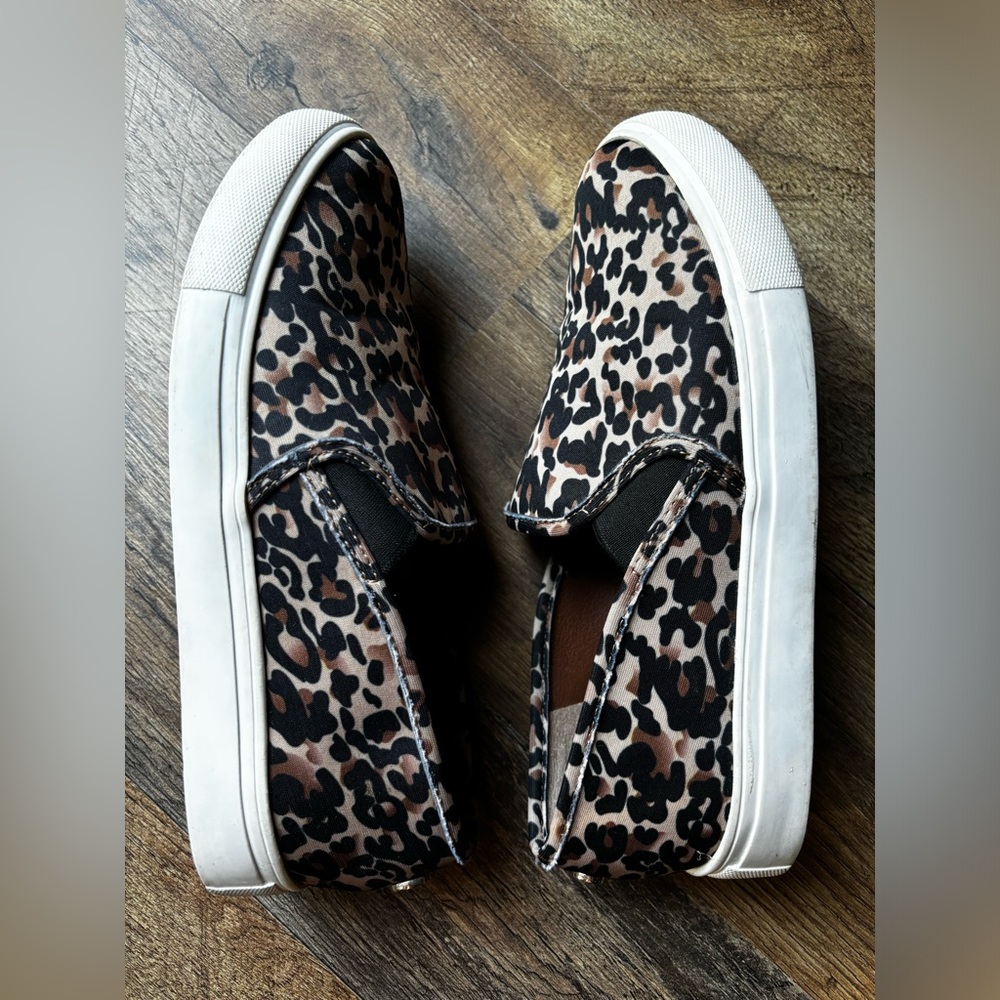 Steve Madden Brown Black Cheetah Print Slip On Tennis Shoes - Picture 6 of 8
